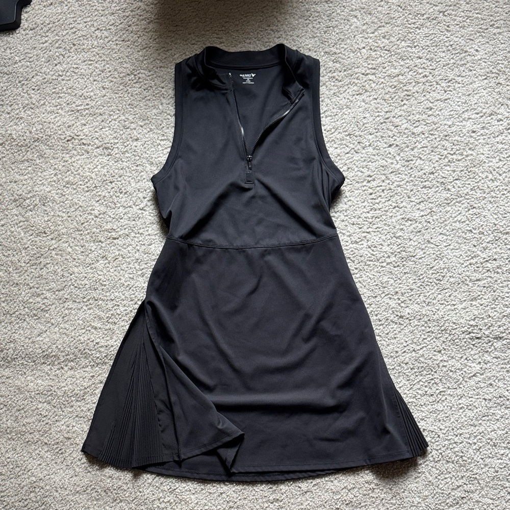 Old Navy Black Sleeveless Tennis Style Dress